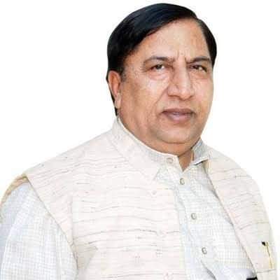 MP dr. Naresh Bansal