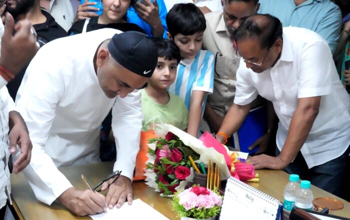 mla qazi nizamuddin and lakhpat butola (3)